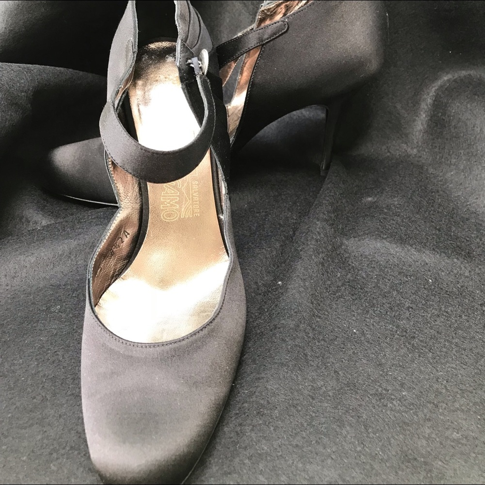 Salvatore Ferragamo satin evening shoes